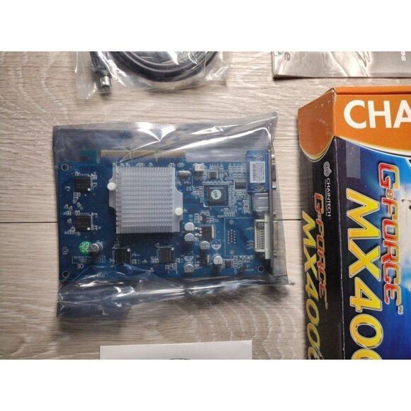 CHAINTECH GeForce MX4000 AGP GRAPHICS CARD SAMX4000B4-64D-CC5B - Picture 2 of 12